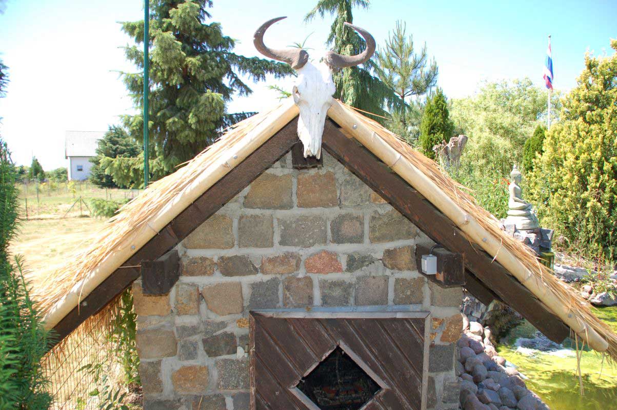 Synthetisches Strohdach Palmenblätter - Wetterfestes Kunststoff-Dach 0.5x1m Tropenstil